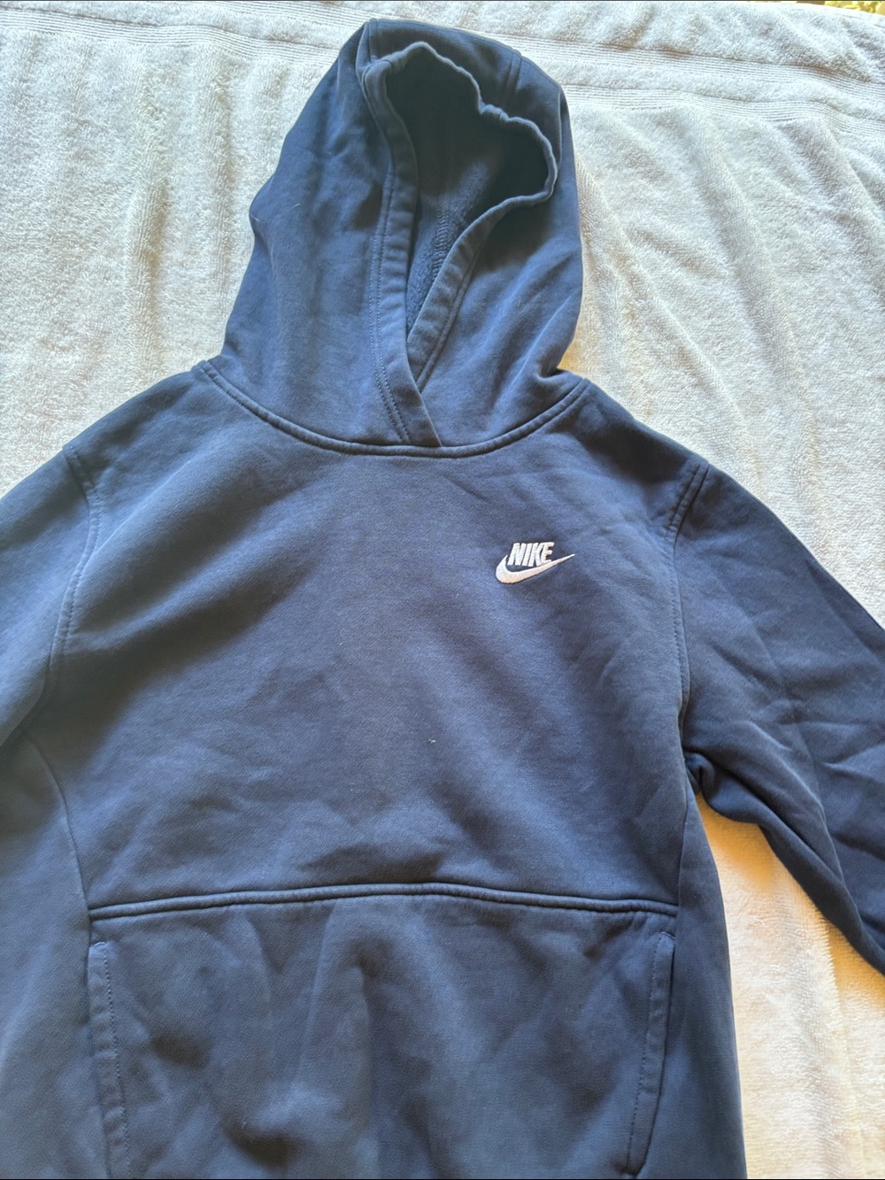Nike Kids Navy Blue Hooded Pullover with White Swoosh